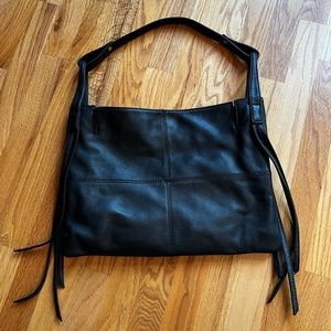 Hobo shoulder bag. Like new. Used once. Smoke & Pet free home.
